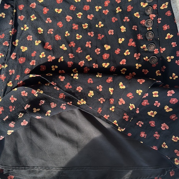 Madewell Side-Button A-Line Mini Skirt in Feline Floral Size 4 - Picture 7 of 8